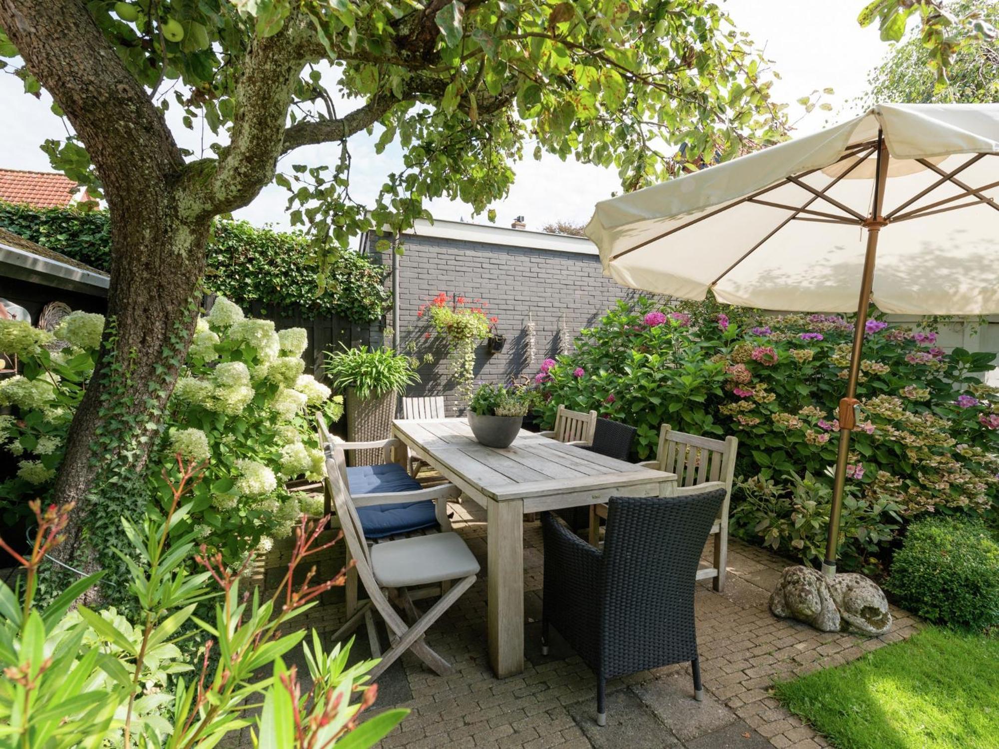 Alluring Apartment In Bergen With Terrace Garden And Bbq Exterior foto